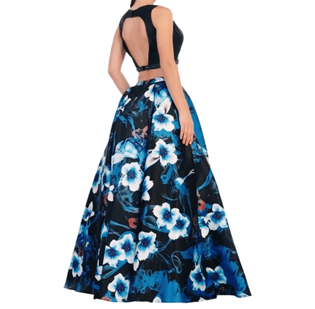 7165 by Let’s Corp BeautifuL flowy Style 2 pieces with design of flower in the skirt.