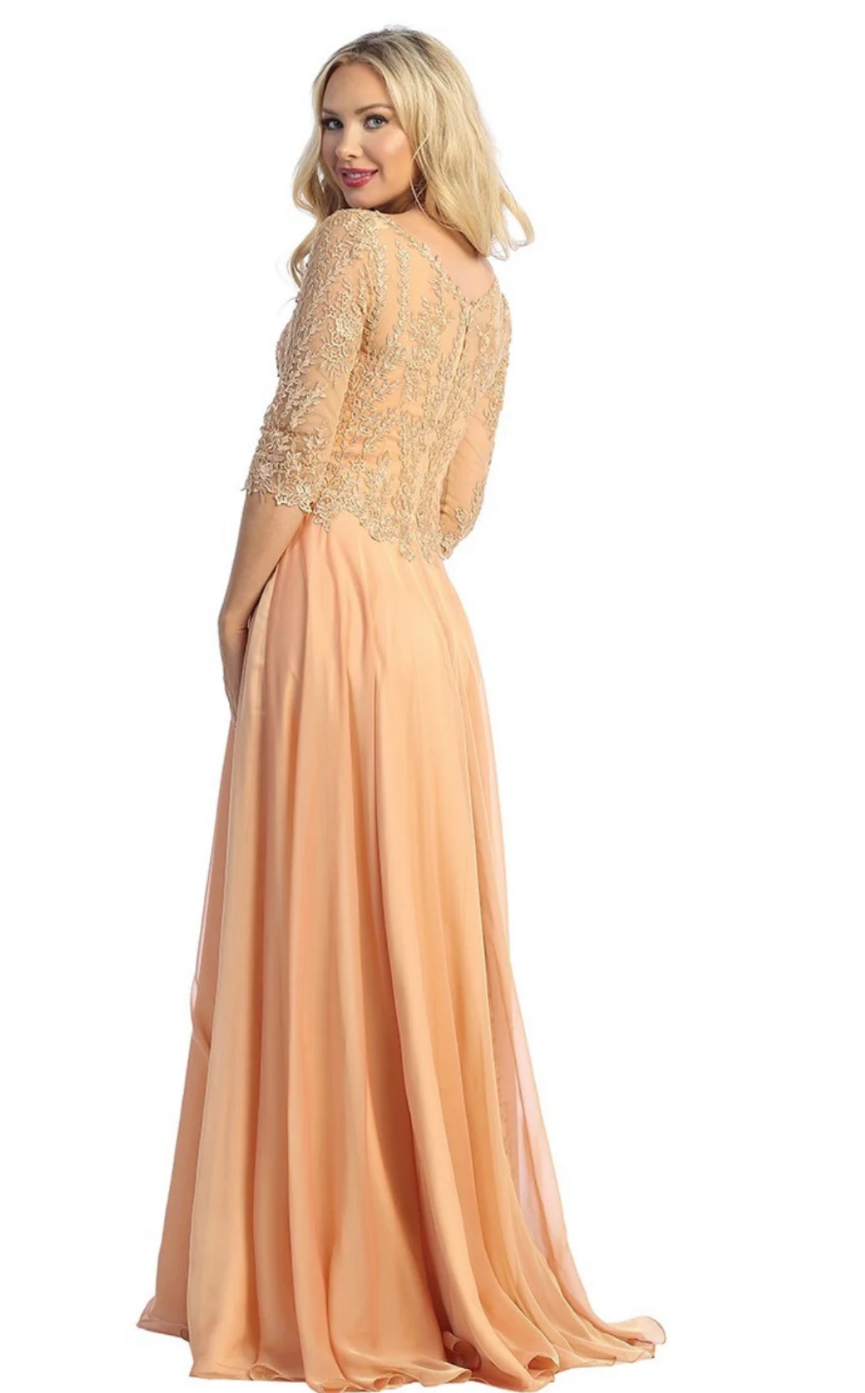 Beautiful metallic chiffon dress perfect for your event with a touch of gems. 7772 by Let’s corp.