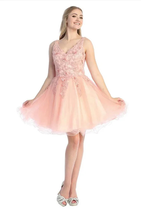 3-D Flower, Short Beautiful Tulle, V-Neckline for Damas, and Homecoming. 6263-L by LETS.