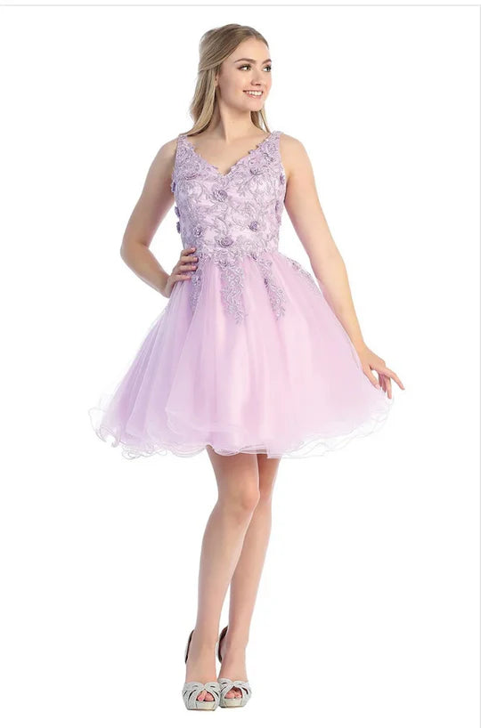 3-D Flower, Short Beautiful Tulle, V-Neckline for Damas, and Homecoming. 6263-L by LETS.